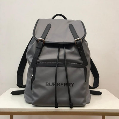 Cindy精品代購 Burberry 時尚精品包 包包 後背包 背包 軍旅包 尼龍材質 印花LOGO 輕便大容量 灰色