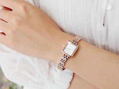 ☆貝露卡☆ 正韓國品牌 JULIUS 小奢華方型金屬鍊帶手錶 預購