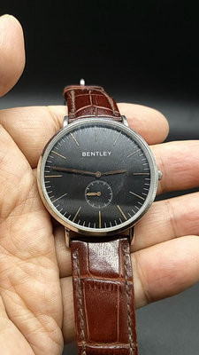 賓利bl520商務手錶，九五品，沒帶幾次。正常走時。錶盤直徑