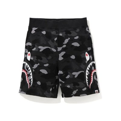 A bathing ape bape shark camo sweat shorts 黑迷彩 鯊魚短褲 大尺碼