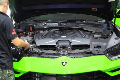 征服者測速器7688 + HP-5 前後防護罩 安裝Lamborghini Urus, PORSCHE BMW BENZ