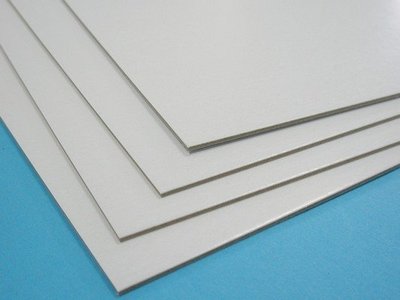 A4灰紙板 700磅 表皮紙 厚紙板(雙面灰色)/一包110張入(定6) 表面紙