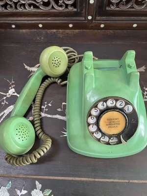 阿公的舊情人 古董 老電木 電話 綠色