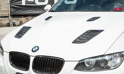 【政銓企業有限公司】BMW E92 E93 335 專用 V牌 開孔 全 碳纖維卡夢 引擎蓋 HOOD 320 328