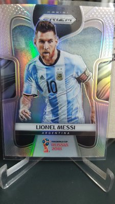 2018 Panini Prizm World Cup #1 Lionel Messi Silver📈 📈 📈