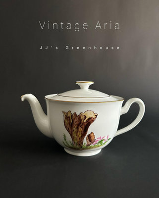 獨家企劃｜丹麥皇家哥本哈根藝術家手繪自然主義風格，紅茶杯，茶