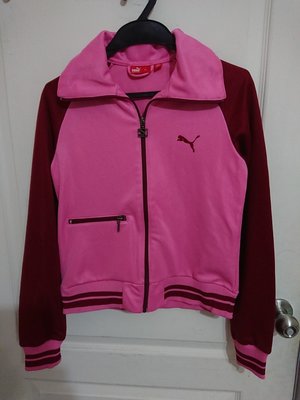 Puma粉色外套