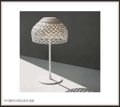 *** DD 國際時尚傢俱-燈飾 *** FLOS Tatou Table Lamp(進口原裝燈)現品特價$16500黑
