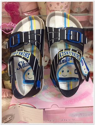 小公主日本精品♥Hello Kitty SHINKANSEN休閒鞋新幹線鞋男童鞋魔鬼氈15號台灣製816839賠售