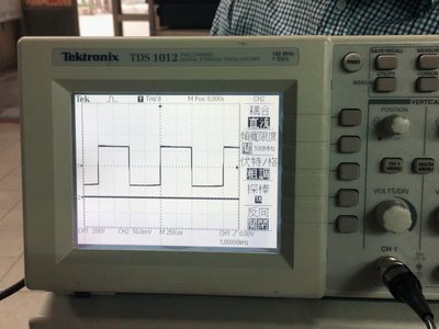 tds 1012 Tektronix TDS1012 2CH 100MHz 數位 示波器 保固3個月 可開發票