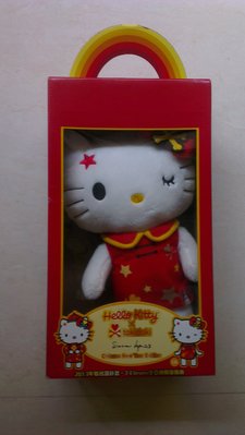 全新7-11 Hello Kitty Tokidoki聯名設計款絨毛玩偶－新年Kitty
