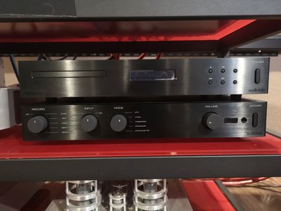 英國 audiolab 公司貨8200 CD+AMP 一套西裝展示品 出清特價 新店音響