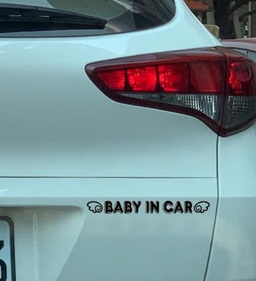 2張 baby in car 車貼 反光貼 貼紙 車窗貼 玻璃貼 裝飾貼 車尾貼 刮痕遮蔽 防水不褪色 客製車貼