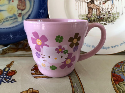 日本回流 SANRIO三麗鷗&凱蒂貓hello kitty 粉色 馬克杯 瓷質細膩 色彩粉嫩 畫面精美 容量：280ml