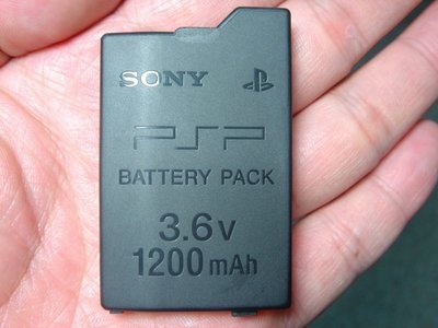 SONY PSP原廠電池 2007/3007薄型主機電池 1200mAh 全新散裝 直購價600元 桃園《蝦米小鋪》
