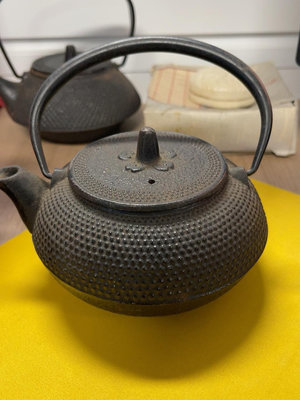 x日本回流老鐵壺，個人閒置，老鐵壺，款盛榮堂，，400cc左右