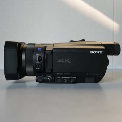SONY FDR AX700 攝影機 3 顆電池 1/8 黑柔濾鏡