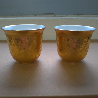 早期1 金門宏玻陶瓷 金色 茶杯 酒杯 擺飾 華麗大方 1組2個不分售