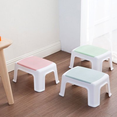 加厚塑料小凳子家用茶幾矮凳 客廳成人換鞋凳浴室兒童板凳