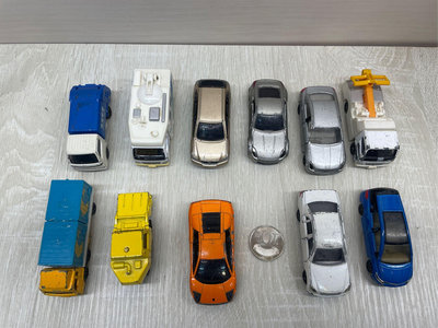 TOMICA 早期金屬小車 早期絕版小車 收藏小車 微型車 二手模型車 玩具車 小型玩具車 （二手11台合售一標價）