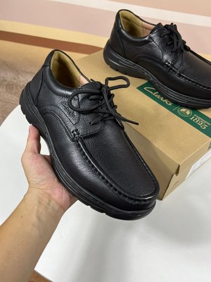 Clarks克拉克男休閒皮鞋 超輕減震商務男皮鞋 工作皮鞋 黑色 38-44