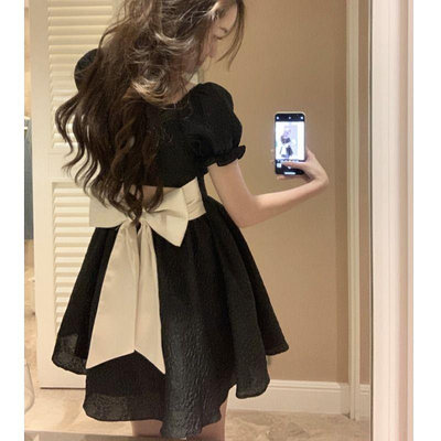 法式赫本風黑色洋裝凡爾賽生日小禮服裙夏季小個子短裙