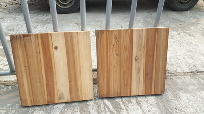 二手手作仿木頭棧板木頭展示架一個300元