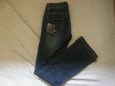 E. Grazian blue jeans 深藍繡花靴型褲