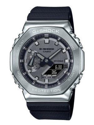 【金台鐘錶】CASIO卡西歐 G-SHOCK GM-2100-1A超人氣的八角(黑x銀) 金屬錶殼設計 農家橡樹