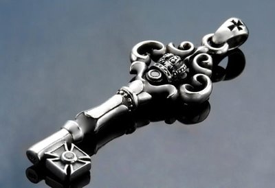 【創銀坊】凱旋之鑰 925純銀 墜子 鑰匙 皇冠 鑽石 水晶 巴洛克 哥德 哈雷 喬治傑生 十字架 項鍊(P-8306)