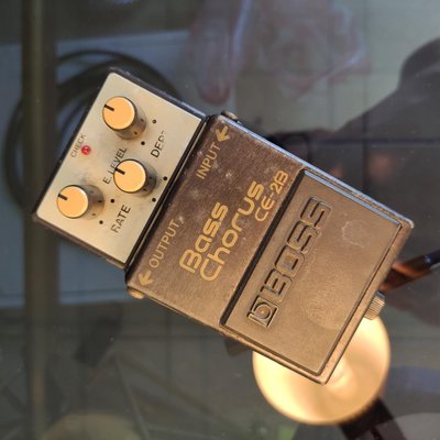 經典Boss ce-2b chorus effect pedal 貝斯吉他合聲效果器 bass electric guitar Roland ce2b