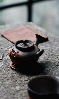 【二手】古南蠻燒側把急須茶壺眠云每次看見這把壺內心都是寧靜的 陶瓷 茶具 回流【豫園古玩】-727