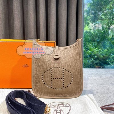 Louis Vuitton Cute Bag in Benin City - Bags, Evelyn Alumhe