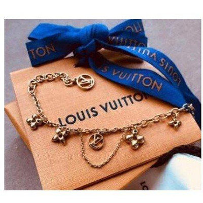 LV 項鏈Louis Vuitton雕花字樣 金色飾面 手鏈女士吊墜手鏈 M64858