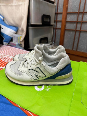 「 二手鞋 」 New Balance 女版運動休閒鞋 US7（白）137