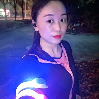 促銷 臺灣 跑步燈LED發光臂帶夜間騎行戶外運動安全警示燈多功能反光夜跑 可開發票