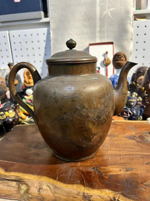 日本回流 老銅壺，明治時期老銅壺，名堂口山川堂造，純手工鏨刻