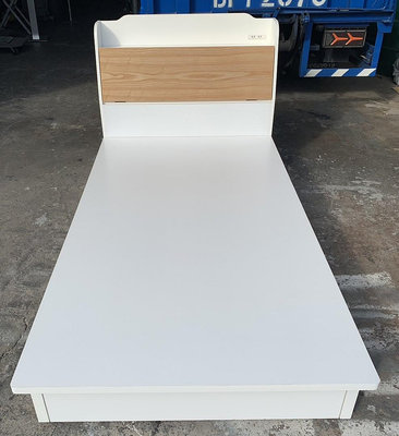 【木匠居家生活館】純白色抽屜式3.5尺加厚單人床組 床架 床箱 收納床 單人床 歡迎電洽
