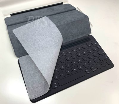 【蘋果 Apple 原廠 Smart Keyboard 適用 9.7 吋 iPad Pro 英文 聰穎 鍵盤】A1772