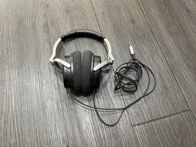 【億而創耳機音響】中華店展示機出清 DENON AH-D1100 黑 密閉式耳機 玩家收藏