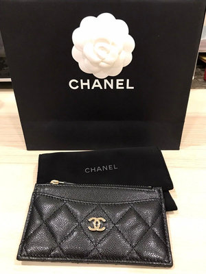 CHANEL 香奈兒 一字經典銀色雙C LOGO菱格粒紋牛皮拉鍊卡夾/零錢包