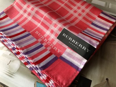 日本製Burberry女性大手帕手絹/領巾，約58/58