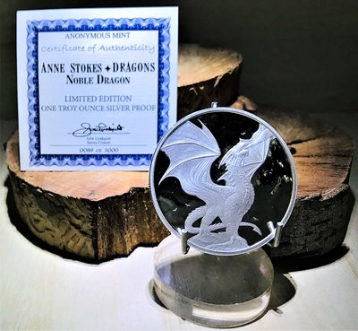 «自由銀»Anne Stokes Dragons 斯托克斯巨龍：貴族巨龍銀幣 (1 toz) #已絕版