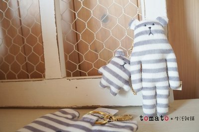 ˙ＴＯＭＡＴＯ生活雜鋪˙日本進口雜貨CRAFTHOLIC灰白條紋熊系列親子布偶吊飾防塵塞組(現貨特價)