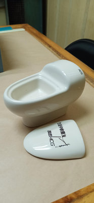企業公仔-劉德華簽名款hcg陶瓷馬桶