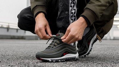 慧眼Z │ Y拍唯一 NIKE Air Max 97 軍綠紅勾 銀彈 慢跑鞋 BQ4567-300 限定款 US11.5