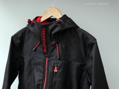 CA 英國品牌 SUPERDRY 黑色 防風保暖 連帽外套 L號 一元起標無底價P714