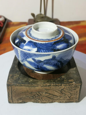 新 一只日本明治早期老蓋碗，青花釉下手繪，老柴窯燒制，帶少許芝麻