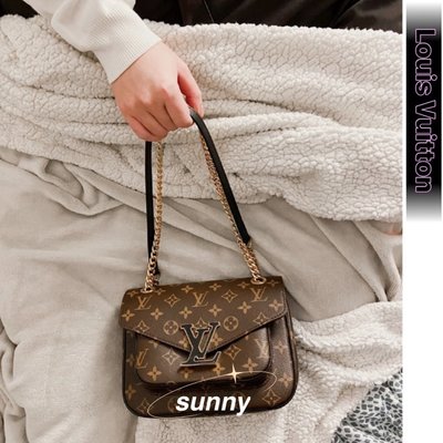 Shop Louis Vuitton New Chain Bag (PASSY, M45592) by Mikrie