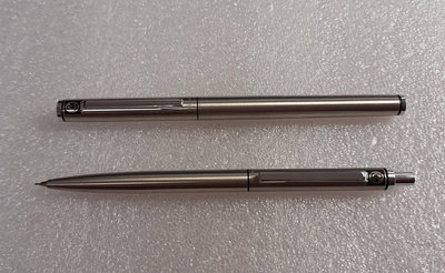 【近新美筆】PELIKAN 百利金 /1980年代 Signum系列 / P520 鋼筆 F尖 (85%新) + 自動鉛筆 (95%新) 0.5mm / 德國製